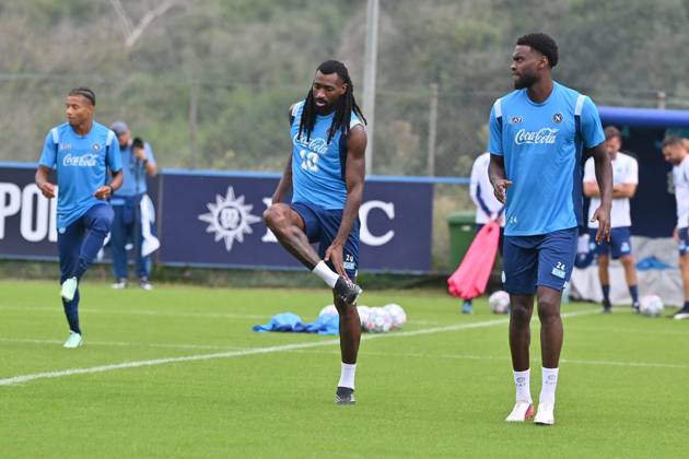 Foto IPP Felice De Martino Castel Volturno (Ce) 12 10 2026 Allenamento Napoli pre gara Champions League con il Villareal Nella foto: Frank Zambo Anguissa Italy Photo Press World Copyright Castel Volturno italy ITALY  Copyright: xR4924_italyphotopressx