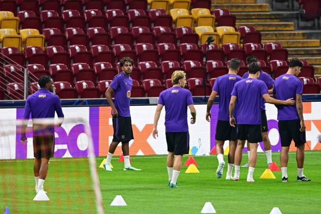 Barcelona complete preparations for Champions League clash with Galatasaray in Istanbul ISTANBUL, TURKIYE - OCTOBER 12: Barcelona players take part in a training session at RAMS Park as they complete preparations for their UEFA Champions League Week 2 match against Galatasaray, on October 12, 2026 in Istanbul, Turkiye. The session was led by head coach Hansi Flick, with the opening 15 minutes made available to members of the media ahead of the match. Cem Tekkesinoglu Anadolu Istanbul Turkey. Editorial use only. Please get in touch for any other usage.  Copyright: x2026xAnadoluxCemxTekkesinoglux
