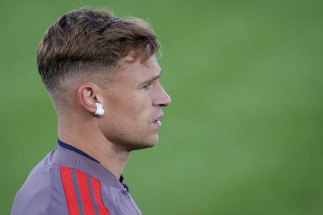 Soccer, Champions League 2026–2027, Viking, Bayern Munich, Stavanger, October 12, 2026: Bayern Munich s Joshua Kimmich trains at Lyse Arena in Stavanger, the day before the Champions League match between Viking and Bayern Munich. Photo: Lise Aserud, NTB, Stavanger, Norway. EDITORIAL USE ONLY. RESTRICTED USE FOR BETTING COMPANIES. Copyright: xLisexAserudx xNTBx