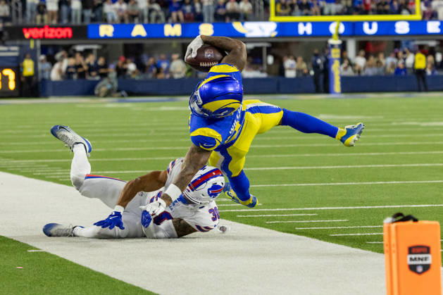 INGLEWOOD, CA - OCTOBER 12: Kyren Williams 23 of the Los Angeles Rams is pushed out of bounds by Anthony Kendall 30 of the Buffalo Bills in the second half of an NFL, American Football Herren, USA game between the Buffalo Bills and the Los Angeles Rams on October 12, 2026, at SoFi Stadium in Inglewood, California. (Photo by Greg Fiore Icon Sportswire) NFL: OCT 12 Bills at Rams EDITORIAL USE ONLY Icon2610124577
