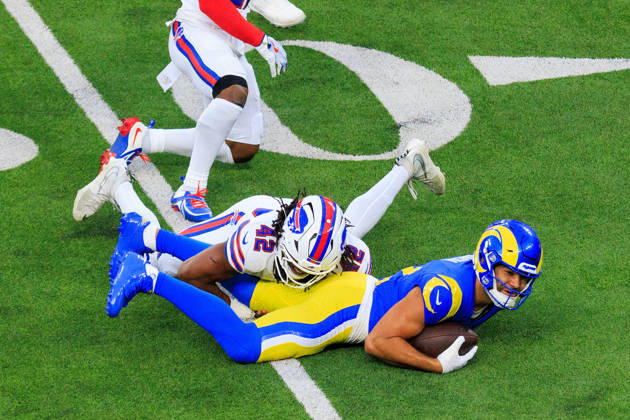 October 12, 2026, Inglewood, California, USA: 12 Puka Nacua, WR of the Los Angeles Rams is tackled by 42 Dorian Williams, LB of the Buffalo Bills during a regular NFL, American Football Herren, USA game against the Buffalo Bills on Monday October 12, 2026 at SoFi Stadium in Inglewood, California. Rams lose to Bills, 34-37 in overtime. JAVIER ROJAS PI Rams Vs. Bills  - ZUMAp124 20261012_zaa_p124_045 Copyright: xJavierxRojasx