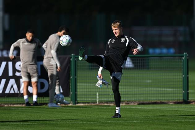 Aston Villa completes preparations for UCL clash against Fenerbahce TAMWORTH, UNITED KINGDOM - OCTOBER 13: Aston Villa team completes its preparations for the UEFA Champions League second matchday against Fenerbahce with a training session at the Bodymoor Heath Training Ground, in Tamworth, United Kingdom on October 13, 2026. Rasid Necati Aslim Anadolu Tamworth United Kingdom. Editorial use only. Please get in touch for any other usage.  Copyright: x2026xAnadoluxRasidxNecatixAslimx