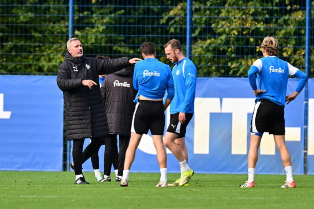 13.10.2026, Fußball, Herren, 2.BL (Bundesliga), Saison 2026 2027, Holstein Kiel Training, KSV Trainer Tim Walter Kiel, nähe Holstein-Stadion Projensdorf, Trainingszentrum, N Schleswig-Holstein Deutschland