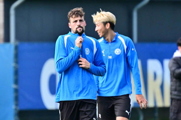 13.10.2026, Fußball, Herren, 2.BL (Bundesliga), Saison 2026 2027, Holstein Kiel Training, KSV Kapitän Jonas Meffert Kiel, nähe Holstein-Stadion Projensdorf, Trainingszentrum, N Schleswig-Holstein Deutschland
