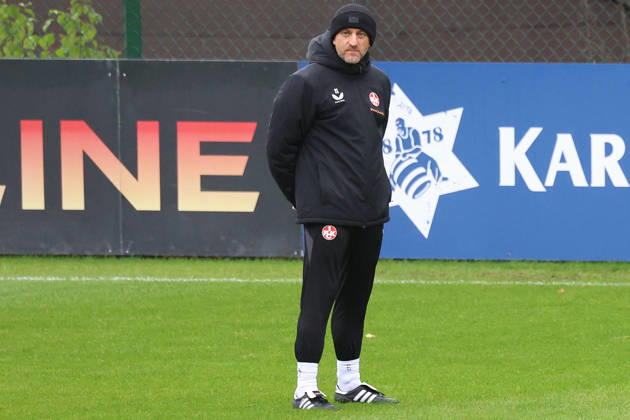 13.10.2026, xrekx, Fussball 2.Bundesliga, 1.FC Kaiserslautern - Training v.l. Torsten Lieberknecht Trainer (1.FC Kaiserslautern) Kaiserslautern