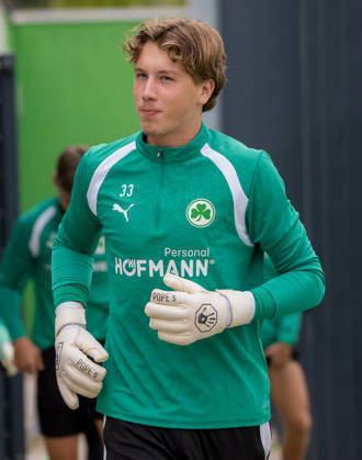 13.10.2026 - Fussball - 2. Bundesliga - Saison 2026 2027 - SpVgg Greuther Fürth Fuerth ( Kleeblatt ) - Training - - xwoxzix - Liam Wein ( U17, U 17 SpVgg )
