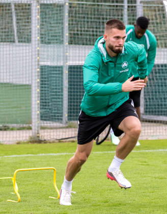 13.10.2026 - Fussball - 2. Bundesliga - Saison 2026 2027 - SpVgg Greuther Fürth Fuerth ( Kleeblatt ) - Training - - xwoxzix - Doni Edon Arifi (28, SpVgg Greuther Fürth )