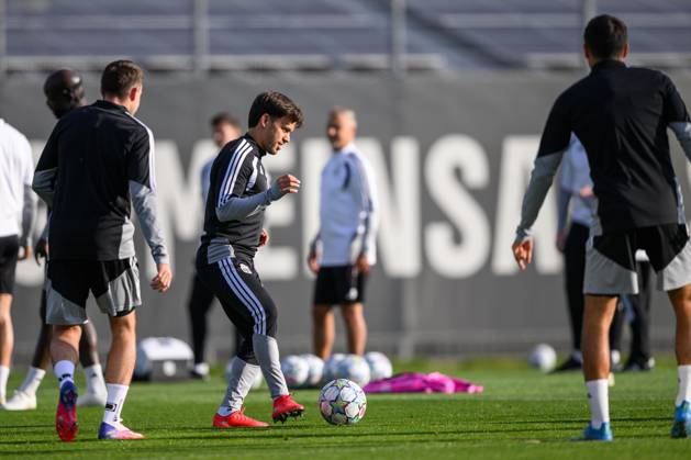 SOCCER - UEFA CL, LASK vs Liverpool LINZ,AUSTRIA,13.OCT.26 - SOCCER - UEFA Champions League, Linzer ASK vs Liverpool FC, preview, training LASK. Image shows Sascha Horvath (LASK).  GEPAxpictures xChristianxMoser