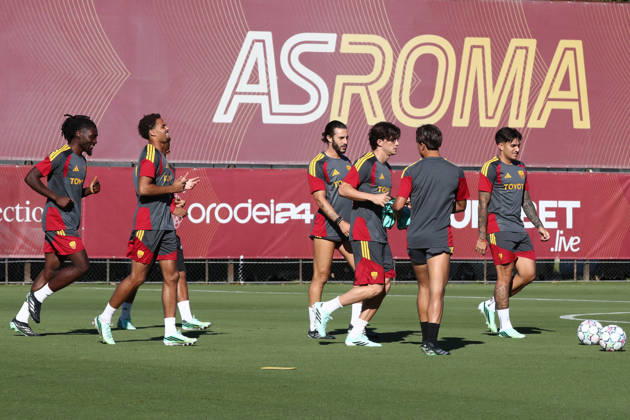 SOCCER - UEFA Champions League - AS Roma - press conference, PK, Pressekonferenz Photo by IPA ABACAPRESS.COM89637381 - October 13, 2026 Champions League: Gasperini and Malen Press Conference Training Sessions In the photo: Drills (Photo by Gino Mancini) Roma Italy  Copyright: xIPAxSport ABACAx