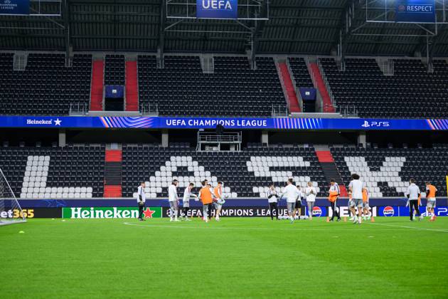SOCCER - UEFA CL, LASK vs Liverpool LINZ,AUSTRIA,13.OCT.26 - SOCCER - UEFA Champions League, Linzer ASK vs Liverpool FC, preview, training Liverpool. Image shows the team of Liverpool.  GEPAxpictures xChristianxMoser