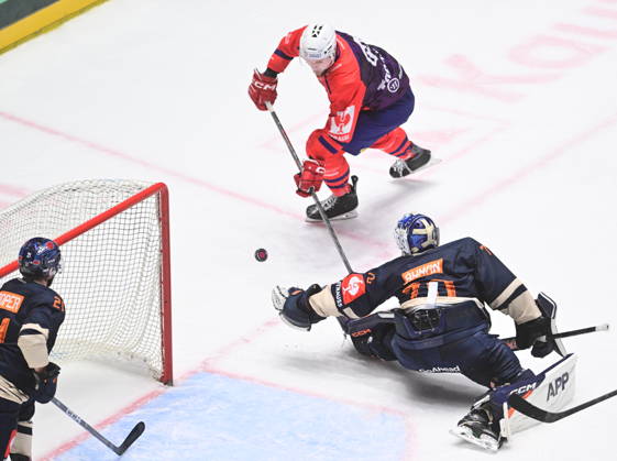 Ice hockey, Eishockey Champions League match: HC Dynamo Pardubice vs Vaxjo Lakers Hockey Club in Pardubice, Czech Republic, October 13, 2026. Jachym Kondelik of Pardubice scores. (CTKxPhoto JosefxVostarek) CTKPhotoP2026101307660  CTKPhotoP2026101307660