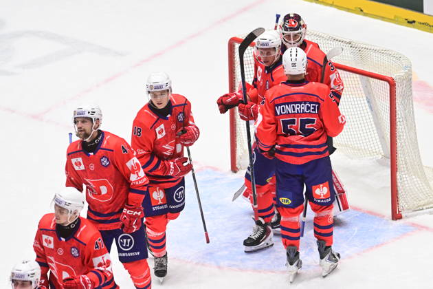 Ice hockey, Eishockey Champions League match: HC Dynamo Pardubice vs Vaxjo Lakers Hockey Club in Pardubice, Czech Republic, October 13, 2026. Hockey players of HC Dynamo Pardubice celebrate goal. (CTKxPhoto JosefxVostarek) CTKPhotoP2026101307675  CTKPhotoP2026101307675