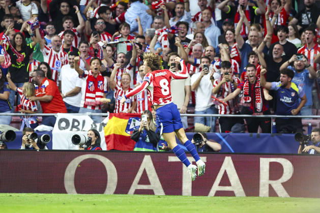 Atlético Madrid v Manchester United, ManU UEFA Champions League Atlético Madrid midfielder Pablo Barrios (8) scores a GOAL 1-0 and celebrates during Atlético Madrid v Manchester United UEFA Champions League matchday 2 at the Metropolitano stadium, Madrid, Spain on 13 October 2026 Credit: Phil Duncan Every Second Media Editorial use only. All images are copyright Every Second Media Limited. No images may be reproduced without prior permission. Copyright: xIMAGO EveryxSecondxMediax ESM-2219-0012 PhilxDuncanx xEveryxSecondxMediax