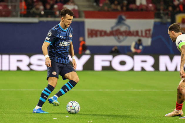 Deutschland: Fußball - UEFA Champions League - Saison 2026 - 2027, 2. Spieltag - RB Leipzig gegen PSV Eindhoven, Red Bull Arena (Leipzig): Ivan PeriÅ¡iÄ‡ (PSV Eindhoven, 5) am Ball Copyright: xLucasxWalterx