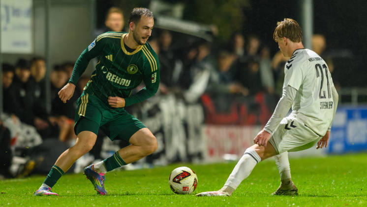 13.10.2026 - Fussball - Saison 2026 2027 - Regionalliga Bayern - 14. Spieltag: SC Eltersdorf - SV Wacker Burghausen - JoTe - xjoxtex - Manfred Strobel (7, SC Eltersdorf ) Louis Stegmiller (21, SV Wacker Burghausen