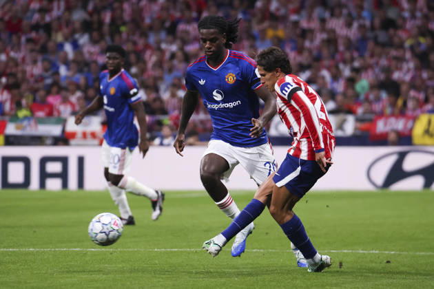 Atletico de Madrid v Manchester United, ManU - UEFA Champions League 2026 27 October 13, 2026, Riyadh Air Metropolitano Stadium, Madrid, Spain: Giuliano Simeone of Atletico de Madrid is defended by Ayden Heaven during UEFA Champions League 2026 27 football match between Atletico de Madrid and Manchester United at Riyadh Air Metropolitano Stadium on October 13, 2026, in Madrid, Spain. Madrid Riyadh Air Metropolitano Stadium Madrid Spain Copyright: xAlejandroxMatiasxAcostax