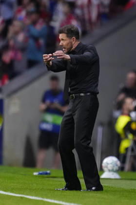 Atletico de Madrid v Manchester United, ManU - UEFA Champions League 2026 27 League Phase MD2 Diego Cholo Simeone head coach of Atletico de Madrid reacts during the UEFA Champions League 2026 27 League Phase MD2 match between Atletico de Madrid and Manchester United at Estadio Metropolitano on October 13, 2026 in Madrid, Spain. Madrid Spain  Copyright: xJosexBretonx originalFilename:bretonhernandez-atletico261013_npgPb.jpg