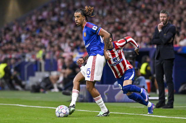 October 13, 2026, Madrid, Madrid, Spain: 15 LENY YORO of Manchester United, ManU and ALEX BAENA of Club Atletico de Madrid disputes a ball during the Champions League group stage Matchday 2 game between Atletico Madrid and Manchester United, held on October 13, 2026, at the Riyadh Air Metropolitano in Madrid, Spain. Madrid Spain - ZUMAc312 20261013_zsp_c312_023 Copyright: xOscarxManuelxSanchezx