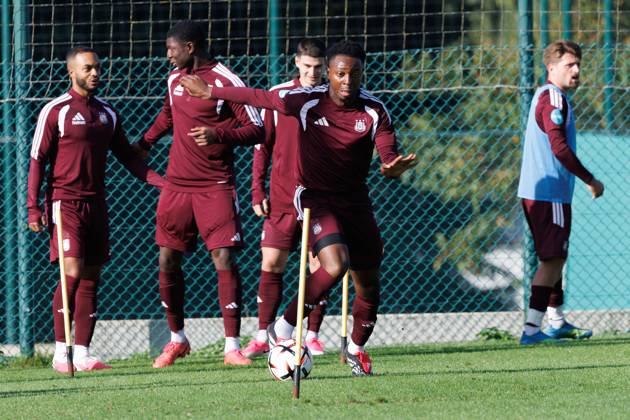 Anderlecht s Marco Kana pictured in action during a training session of Belgian soccer team RSC Anderlecht, Wednesday 14 October 2026 in Brussels. The team is preparing for the second match of the UEFA Europa League league phase against Croatian GNK Dinamo Zagreb tomorrow. KURTxDESPLENTER  x189777766x