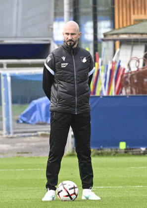 Hoffenheim complete preparations for UEFA Europa League clash with Besiktas SINSHEIM, GERMANY - OCTOBER 14: Hoffenheim head coach Christian Ilzer leads a training session at the club s facilities ahead of their UEFA Europa League Matchday 2 game against Besiktas in Sinsheim, Germany, on October 14, 2026. Halil Sagirkaya Anadolu Sinsheim Germany. Editorial use only. Please get in touch for any other usage.  Copyright: x2026xAnadoluxHalilxSagirkayax