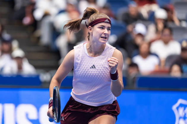 2026 WTA, Tennis Damen Wuhan Open: Karolina Muchova - Caty McNally in China - 14 Oct. Karolina Muchova of Czechia celebrates her win against Caty McNally of USA (not in view) during their women s singles match on day 3 of Wuhan Open at the Optics Valley International Tennis Center. Karolina Muchova defeated Caty McNally with a score of 3-6, 7-6, 7-6. Wuhan China Copyright: xRenxYongx xSOPAxImagesx DSC00839 2