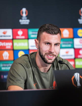 SOCCER - UEFA EL, RBS vs Milan SALZBURG,AUSTRIA,14.OCT.26 - SOCCER - UEFA Europa League, Red Bull Salzburg vs AC Milan, preview, press conference, PK, Pressekonferenz Milan. Image shows Strahinja Pavlovic (Milan).  GEPAxpictures xJulioxArellano