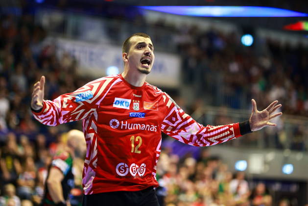 2026.10.14 Magdeburg Pilka reczna , Liga Mistrzow EHF , sezon 2026 27 SC Magdeburg -Industria Kielce N z Dominik Kuzmanovic Foto Tomasz Fafara PressFocus 2026.10.14 Magdeburg Handball , EHF Champions League , 2026 2027 season SC Magdeburg - Industria Kielce Dominik Kuzmanovic Credit: Tomasz Fafara PressFocus NEWSPIX.PL --- newspix.pl 