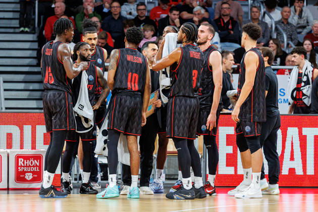 Team, Mannschaft, Auszeit, BMA365 Bamberg Baskets vs. UCAM Murcia, Basketball, Basketball Champions League, 3. Spieltag, 14.10.2026 BMA365 Bamberg Baskets vs. UCAM Murcia, Basketball, Basketball Champions League, 3. Spieltag, 14.10.2026 Bamberg Copyright: xEibner-Pressefoto G.xSantemizx EP_EER