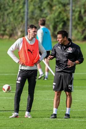 Branimir Hrgota Trainer Marcel Rapp ( Pauli ) Deutschland , Hamburg , Trainingsgelände an der Kollaustrasse , Fussball , 2. Bundesliga , FC St Pauli
