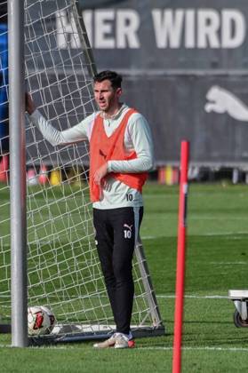 Branimir Hrgota ( Pauli ) Deutschland , Hamburg , Trainingsgelände an der Kollaustrasse , Fussball , 2. Bundesliga , FC St Pauli