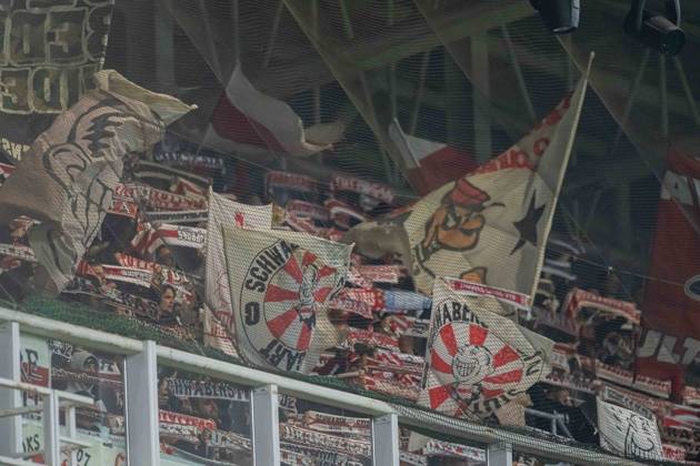 VFB Stuttgart fans with a flags during UEFA Champions league match , SK Slovan Bratislava - VFB Stuttgart , 14. october 2026, Tehelne pole Stadium, Bratislava, Slovakia Copyright: xMICHALxFAJT,ZOSPORTU.SKx MAJ_0827