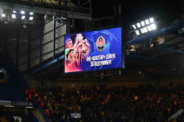 LONDON, ENGLAND - OCTOBER 14: Matchday large screen graphi prior to the UEFA Champions League 2026 27 League Phase MD2 match between FC Shakhtar Donetsk and AEK Athens at Stamford Bridge on October 14, 2026 in London, England. Copyright: xYaroslavxDunkax xSPPx Sportspressphoto_SPR255795