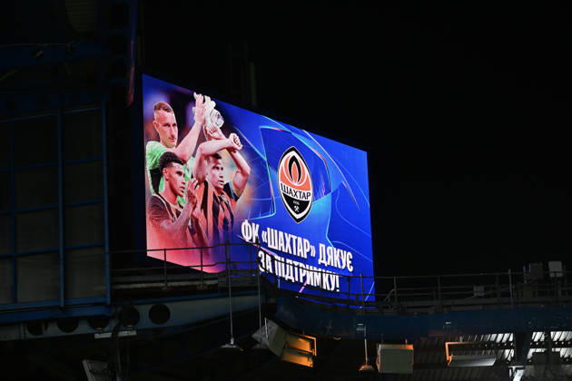 LONDON, ENGLAND - OCTOBER 14: Matchday large screen graphi prior to the UEFA Champions League 2026 27 League Phase MD2 match between FC Shakhtar Donetsk and AEK Athens at Stamford Bridge on October 14, 2026 in London, England. Copyright: xYaroslavxDunkax xSPPx Sportspressphoto_SPR255796