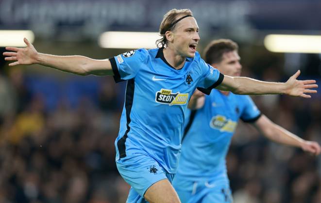 Lovro Majer of AEK Athens celebrates scoring their side s first goal of the game Shakhtar Donetsk v AEK, UEFA Champions League, Football, Stamford Bridge, London, UK - 14 Oct 2026London Stamford Bridge United Kingdom  Copyright: xGeorgexTewkesbury Shutterstockx 17215606bk
