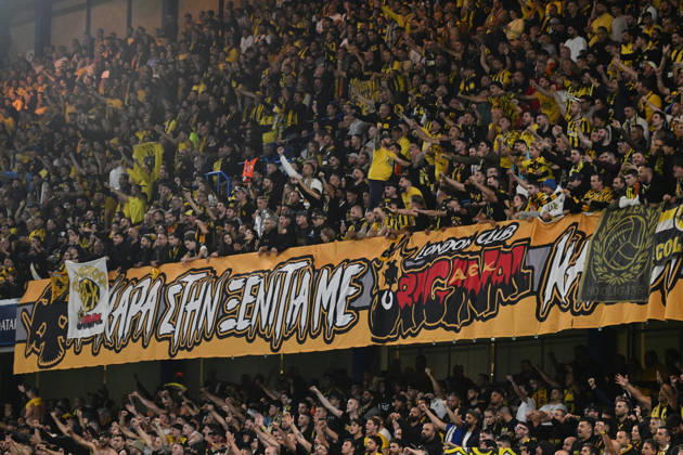 LONDON, ENGLAND - OCTOBER 14: AEK fans during the UEFA Champions League 2026 27 League Phase MD2 match between FC Shakhtar Donetsk and AEK Athens at Stamford Bridge on October 14, 2026 in London, England. (Photo by Yaroslav Dunka Sports Press Photo) Copyright: xYaroslavxDunkax xSPPx Sportspressphoto_SPR255883