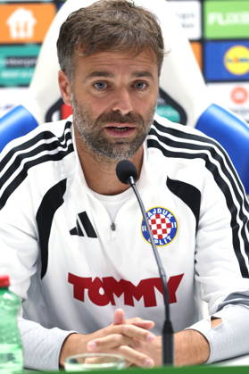 Croatia, Split, 14.10.2026. Poljud Stadium. HNK Hajduk press conference, PK, Pressekonferenz ahead of tomorrow s UEFA Conference League Matchday 1 game against Ajax. In the photo: Coach Gonzalo Garcia. Photo: Sasa Buric CROPIX Split Copyright: xxSasaxBuricx hajduk_press5-141026