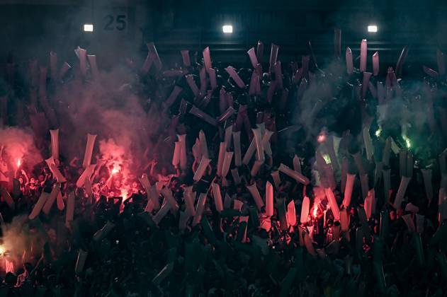A match valid for the 2026 Copa Libertadores between Fluminense and Palmeiras. Fluminense fans seen during the match between Fluminense and Palmeiras, valid for the first leg of the 2026 Copa Libertadores semi-final, at the Maracana stadium, on Wednesday night RIO DE JANEIRO RJ BRAZIL Copyright: xJaysonxBragax