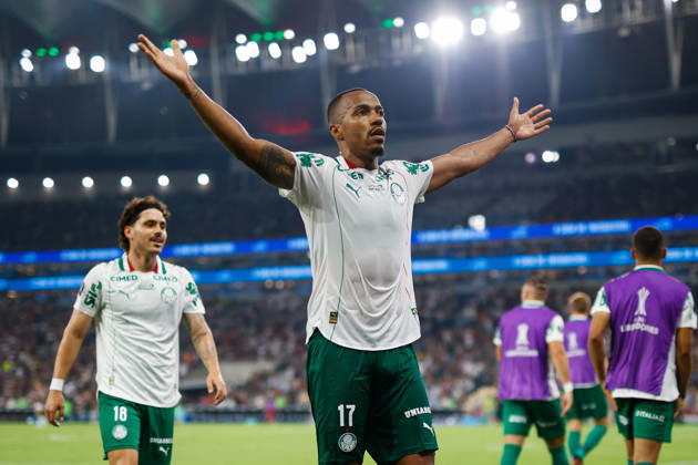 Soccer - Copa CONMEBOL Libertadores - Fluminense v Palmeiras RIO DE JANEIRO, BRAZIL - OCTOBER 14: MARLON FREITAS of Palmeiras celebrates after scoring the team s second goal during the Copa CONMEBOL Libertadores semi-final first leg match between Fluminense and Palmeiras at Maracana Stadium on October 14, 2026 in Rio de Janeiro, Brazil. Rio de Janeiro Maracana Stadium Brazil Copyright: xRuanoxCarneiroxRuanoxCarneirox