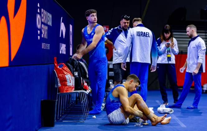 ROTTERDAM - The Israeli male gymnasts during podium training at the World Championships in Ahoy Rotterdam. IRIS VAN DEN BROEK ANP xVIxANPxSportx xxANPxIVx 572515311 originalFilename: 572515311.jpg