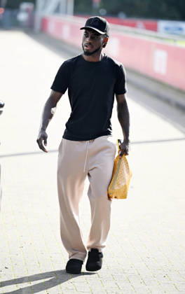 15.10.2026, xophax, Fussball 1.Bundesliga, 1.FC Koeln . Treffen am Geissbockheim. Training vor dem Frankfurt Spiel. Gideon Mensah ( 1.FC Köln ) Koeln