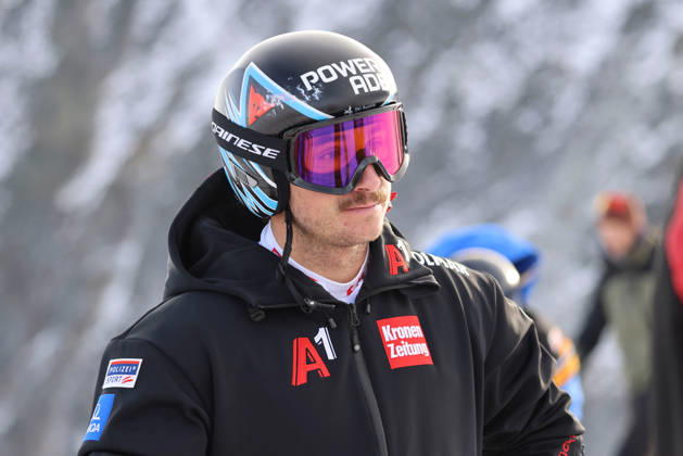ALPINE SKIING - Ski Austria, training SOELDEN,AUSTRIA,15.OCT.26 - ALPINE SKIING - Ski Austria, giant slalom, training and qualification. Image shows Patrick Feurstein (AUT).  GEPAxpictures xMathiasxMandl