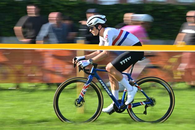 Great Britain s Cameron Mason pictured in action during the men elite race of the Kermiscross cyclocross cycling event, on Thursday 15 October 2026, in Ardooie. DAVIDxPINTENS  x189895288x