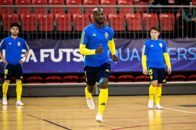 261015 Bryan Johansson of Sweden ahead of the FIFA Futsal World Cup qualifier match between Hungary and Sweden on October 15, 2026 in Nyiregyhaza. Photo: Bildbyran EXT BILDBYRÅN COP 18 XY0131 futsal landslaget hungary sverige national team, Nationalteam sweden bbeng vm-kval world cup qualifier ungern Copyright: BILDBYRANxEXT BB261015BB544