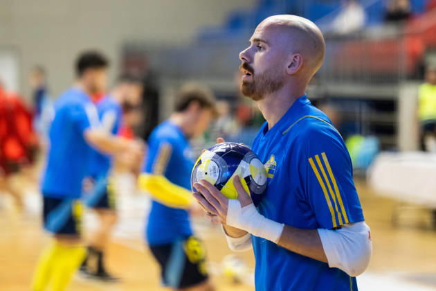 261015 Goalkeeper Viktor Sääf of Sweden ahead of the FIFA Futsal World Cup qualifier match between Hungary and Sweden on October 15, 2026 in Nyiregyhaza. Photo: Bildbyran EXT BILDBYRÅN COP 18 XY0131 futsal landslaget hungary sverige national team, Nationalteam sweden bbeng vm-kval world cup qualifier ungern Copyright: BILDBYRANxEXT BB261015BB547