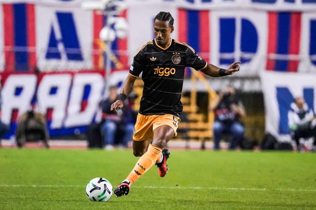 Fussball: Kroatien: UEFA Conference League 2026 2027 - 1. Runde, 15.10.2026 - HNK Hajduk Split vs. AFC Ajax Amsterdam - Stadion Poljud (Split, Kroatien); Thilo Kehrer (AFC Ajax) Copyright: xLUKAxKOLANOVICx