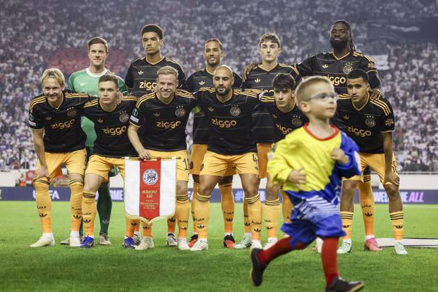 SPLIT - The Ajax squad ahead of the Conference League match between Hadjuk Split and Ajax at Stadion Poljud on October 15, 2026 in Split, Croatia. SONNY LENSEN ANP xVIxANPxSportx xxANPxIVx 572539677 originalFilename: 572539677.jpg