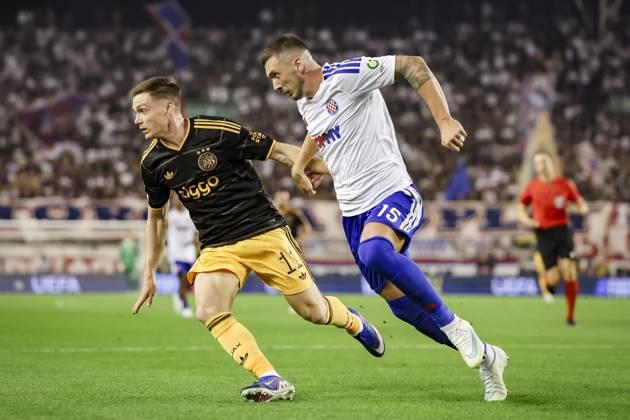 SPLIT - (lr) Viktor Tsyhankov of Ajax and Dario Maresic of Hajduk Split during the Conference League match between Hajduk Split and Ajax at Stadion Poljud on 15 October 2026 in Split, Croatia. SONNY LENSEN ANP xVIxANPxSportx xxANPxIVx 572540009 originalFilename: 572540009.jpg