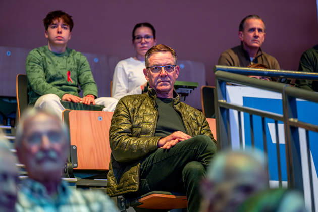 OPEL Handball Bundesliga; HSG Wetzlar - HC Erlangen, 15.10.26 Bundestrainer Alfred Gislason zu Besuch beim Spiel HSG Wetzlar gegen den HC Erlangen OPEL Handball Bundesliga; HSG Wetzlar - HC Erlangen: Wetzlar, 15.10.26 Copyright: xBEAUTIFULxSPORTS Roeczeyx