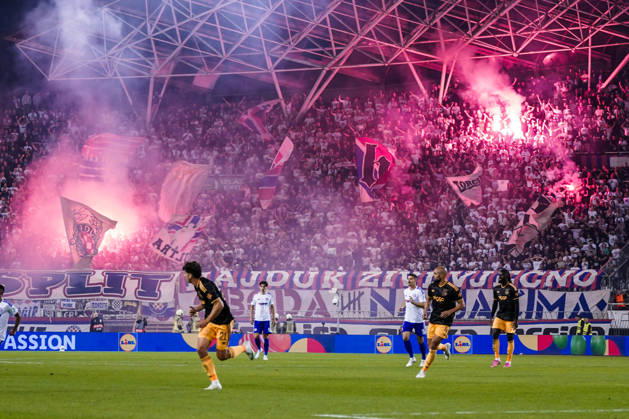 Fussball: Kroatien: UEFA Conference League 2026 2027 - 1. Runde, 15.10.2026 - HNK Hajduk Split vs. AFC Ajax Amsterdam - Stadion Poljud (Split, Kroatien); Torcida Split Fans, Ultras Copyright: xLUKAxKOLANOVICx