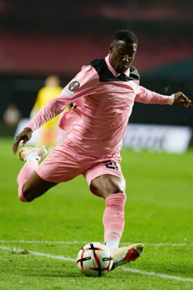Nordi Mukiele seen during UEFA Europa League 2026 2027 league phase game between teams of Torreense and Sunderland (Miguel Clemente Ball Raw Images) Leiria Estadio Dr. Magalhaes Pessoa Portugal Copyright: xMiguelxClementex Clemente_TORvSUN-14